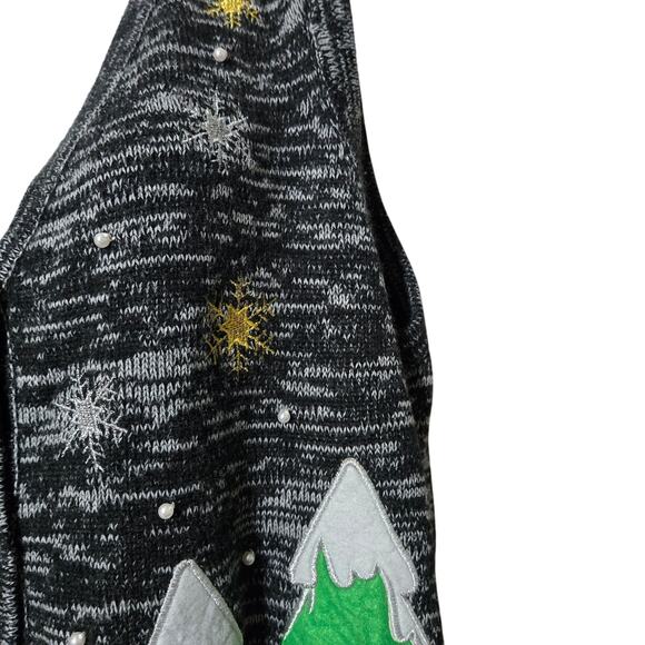 Holiday Time Women's XL Ugly Christmas Sweater Vest Santa Reindeer Trees Snow - Picture 10 of 14